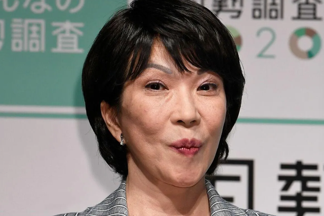 薛剑总领事遭围攻，日本记者：要100多年前，我们就直接打过去了