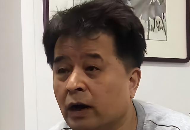 66岁毕福剑也没想到，自己败光的体面，如今被29岁的女儿挣了回来