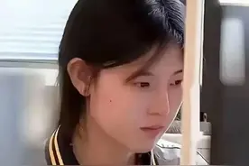 决赛再燃战火！姜萍闭卷答题笑翻评论区，图片
