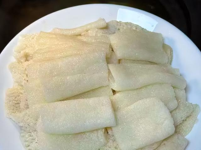 秋天，使劲吃这汤，一吃清热、二吃润肺、三吃清热化痰，别不懂吃