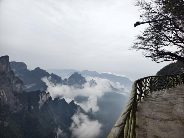乘坐高铁游湘西（完）