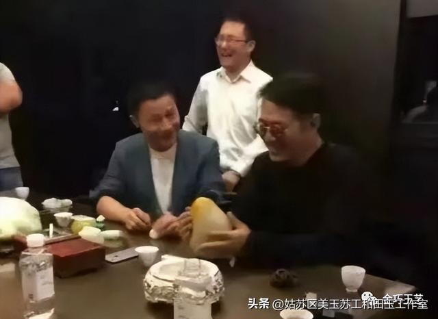 近些年和田玉的价格一直是“高烧不退	”，这是为什么呢？