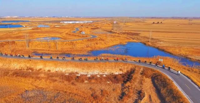 河北这条天路美出圈，快来挑战380道弯→