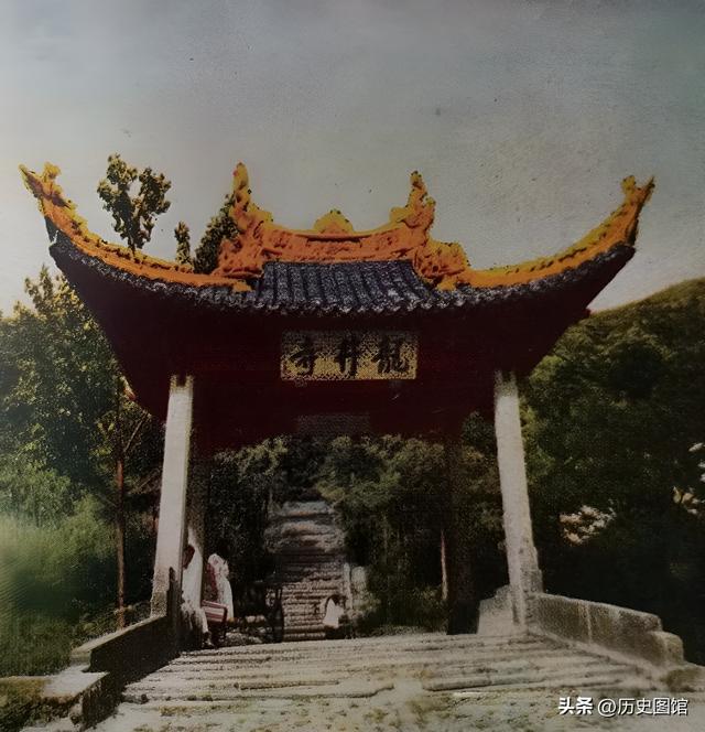 50年代杭州，居然是这个样子的！西湖没什么游客，黄龙洞太神秘