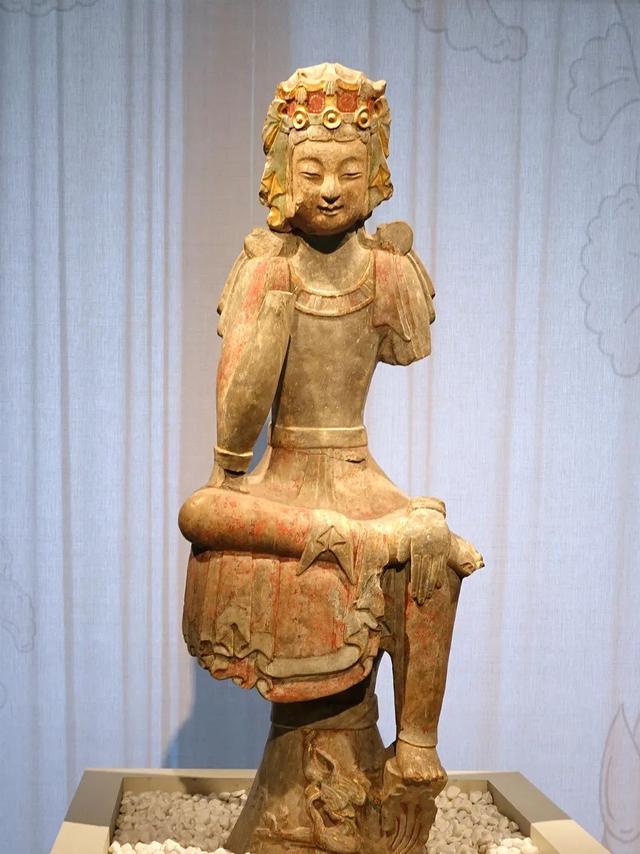 青州博物馆笔记，与他们对视三秒你能不能忍住不笑？青州的微笑