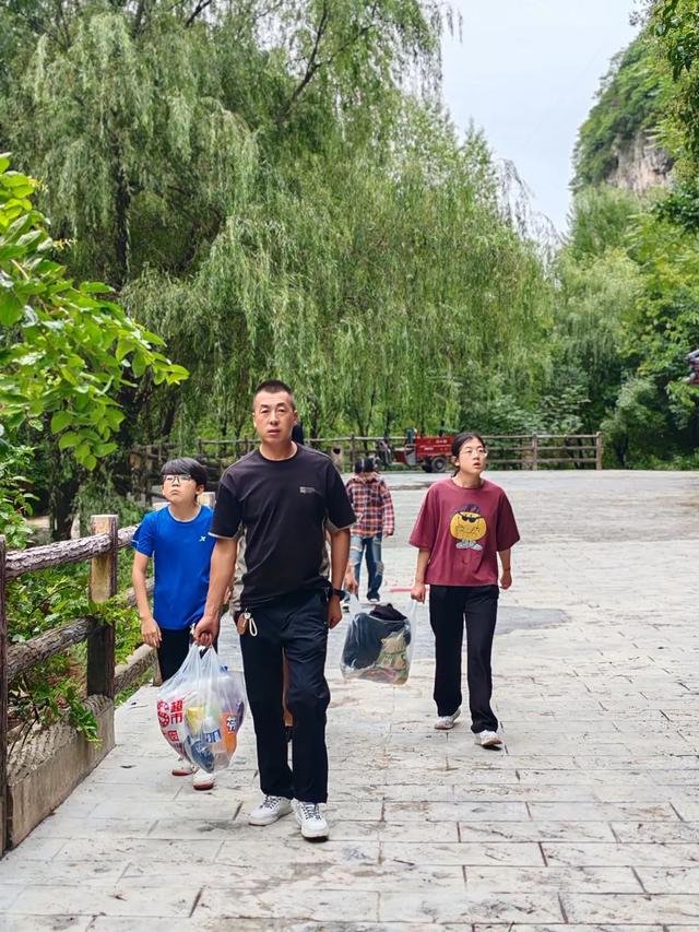 西狭秋韵：石刻无言，却与幽风诉千年