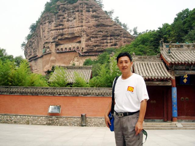 甘肃旅游：两访四大石窟之一的麦积山（图）