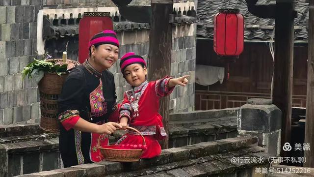 彩色旅图|光影里的霞浦:馒头山、下尾岛,半月里的畲族小姑娘