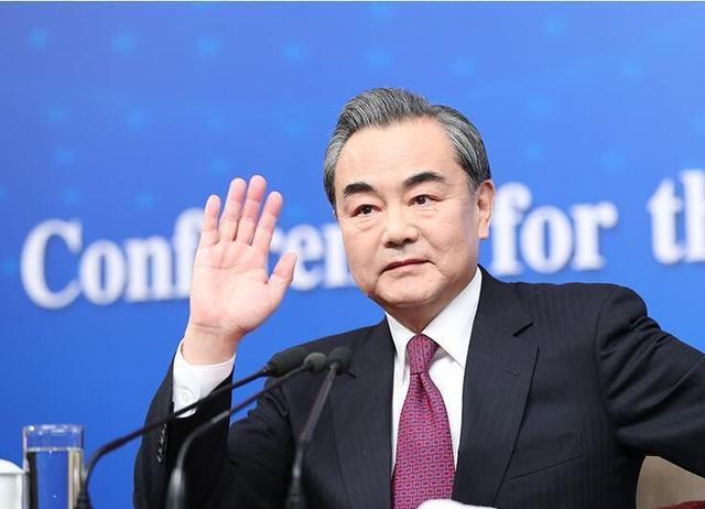 特朗普发言遭台专家嘲讽！喊话让其面对现实，五代机至今无法弹射