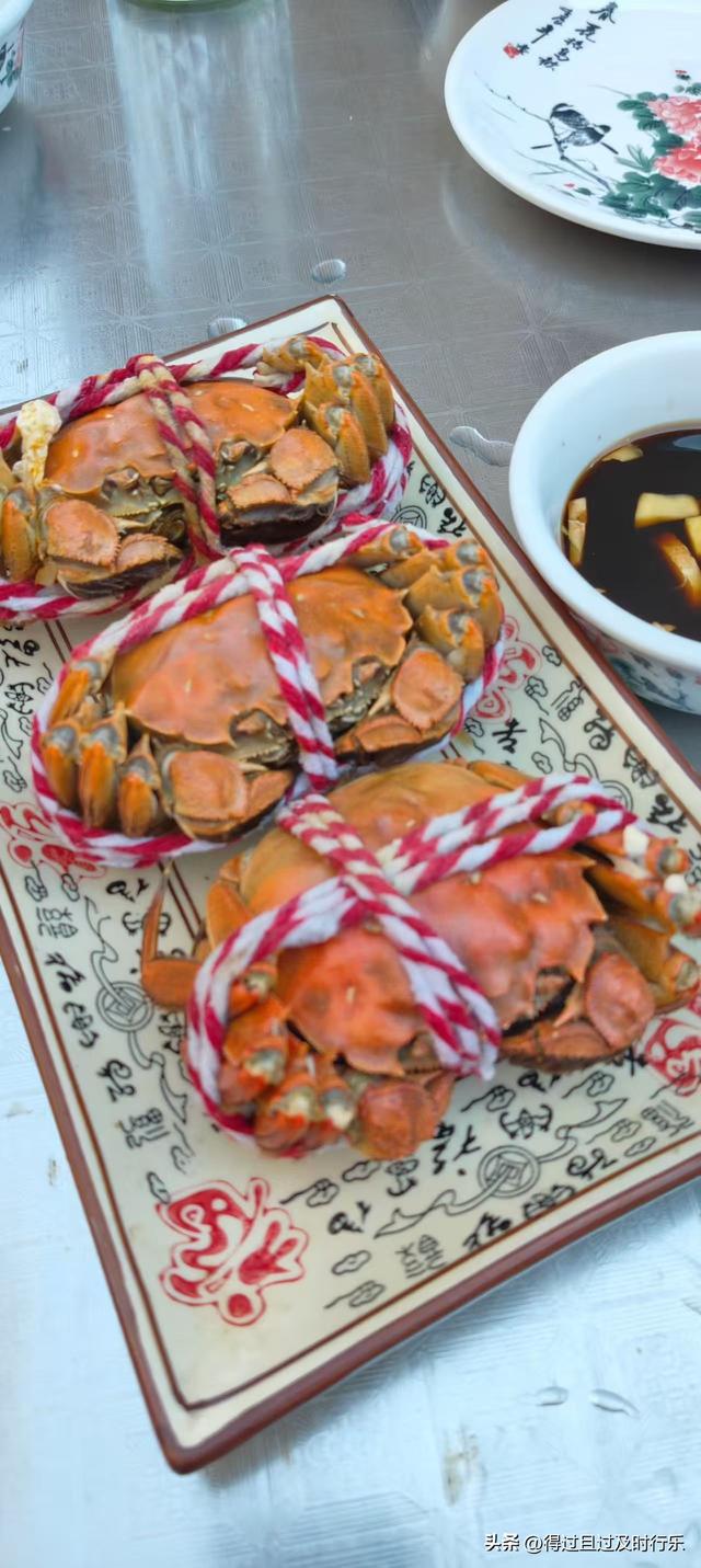 品味鄱阳湖大闸蟹，感受秋天的鲜美