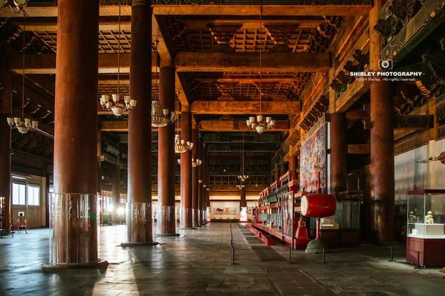 我国现存最大的金丝楠木大殿，等级超过太和殿，却常被游客遗忘