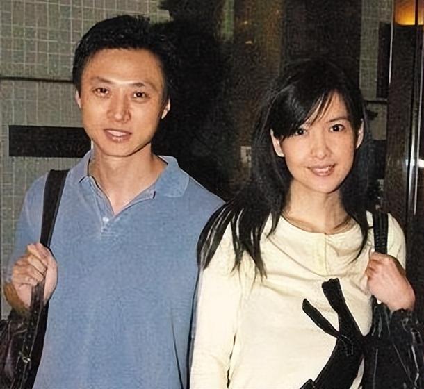 被戴8次绿帽子，3次被捉奸在床，这就是我们“玉女”守卫的爱情