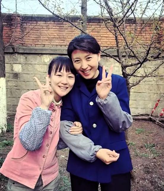 闫学晶哭穷风波大反转！儿子一句话戳破惊天真相