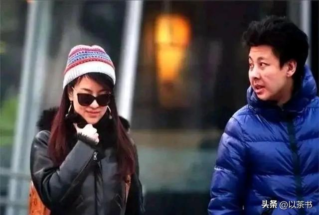 抛弃撒贝宁，转身投入富豪怀抱，偷偷嫁人生子的她如今却沦落至此
