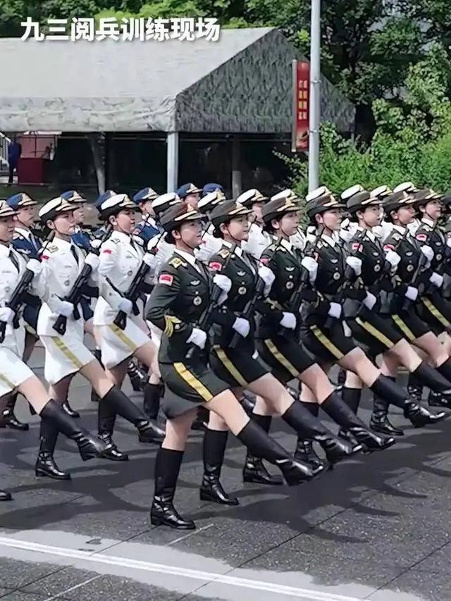 反华势力出现？93阅兵期间，多人公开诋毁中国，内容炸裂身份特殊
