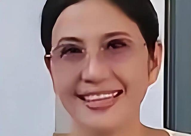 被丁克耽误半生，51岁她拼命生下一儿一女，如今活成女人的羡慕