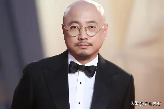 陪睡陪玩只是冰山一角，明星曝出的圈中内幕，一个比一个荒唐!