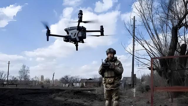 泽连斯基突然翻脸，通知中方做好全面准备，迎接乌克兰的最新制裁