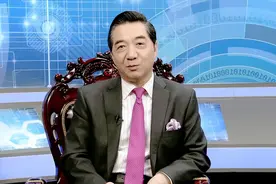 美国敢和中国正面开战？张召忠：一次错误，将衰落成第三世界国家图片