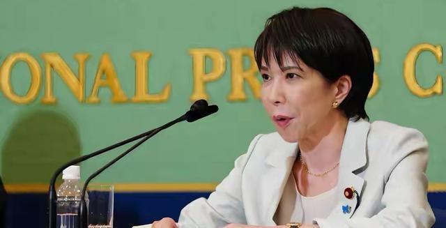 一个月已过，高市措辞变了，中方开始点名，日重量级人物遭制裁