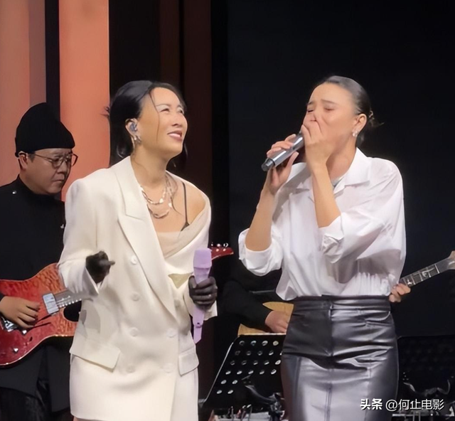 出轨风波真相大白仅2个月，那英近况曝出，马伊琍一个字都没说错