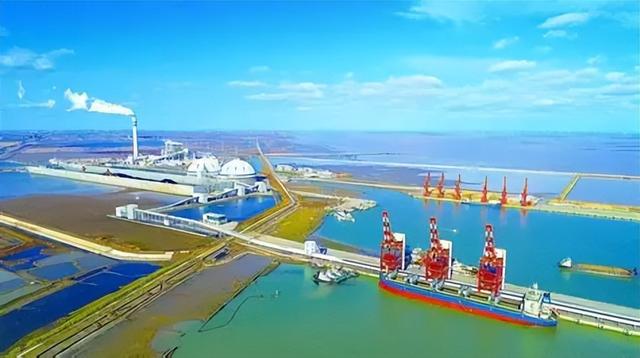 盐碱地到帝国钱袋：中国最奇特海岸线，如何掌控经济命脉千年？