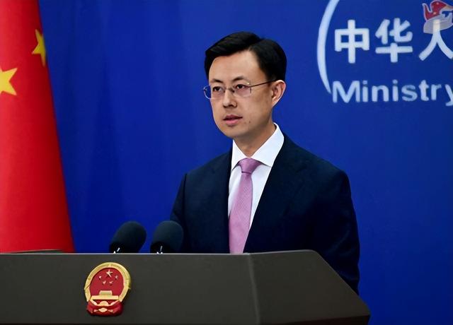 特朗普变招！白宫：8月12日后或恢复24%对华关税，美财长对华摊牌