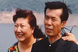 高秀敏：与何庆魁同居14年，前脚刚离世，后脚男方回到原配身边图片