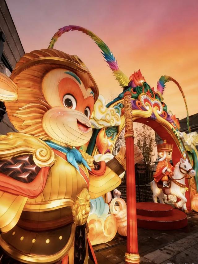 花灯已就位，好戏即将开场！铁道游击队景区邀你共赴璀璨之约