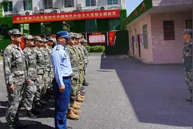 正军容 严军纪 树形象图片