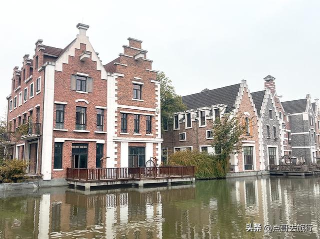 成都超级低调奢华的公园，色彩斑斓，被严重低估，公交车直达！