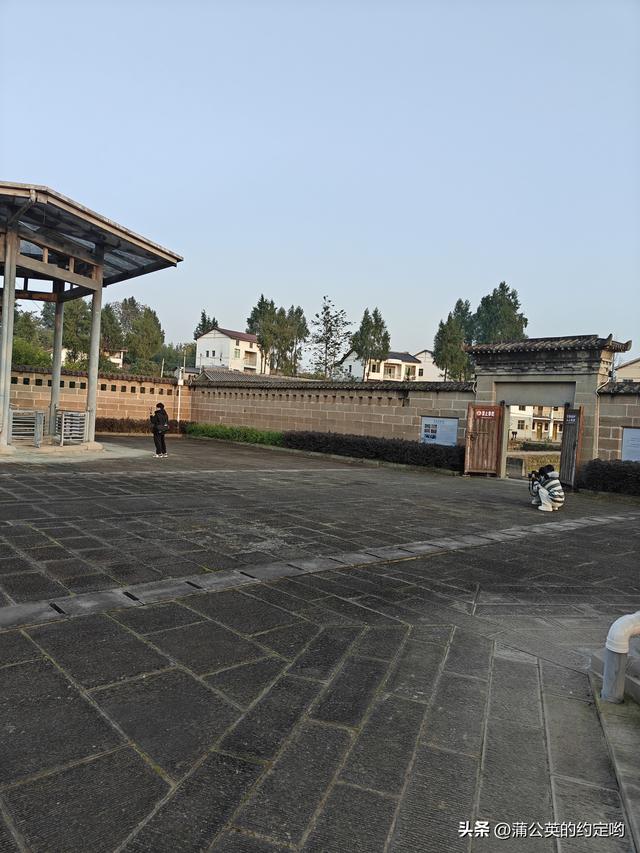 再游宕渠文化游，感受千年历史沉积