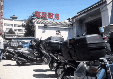 “外卖大战”第1批受害者，住院了