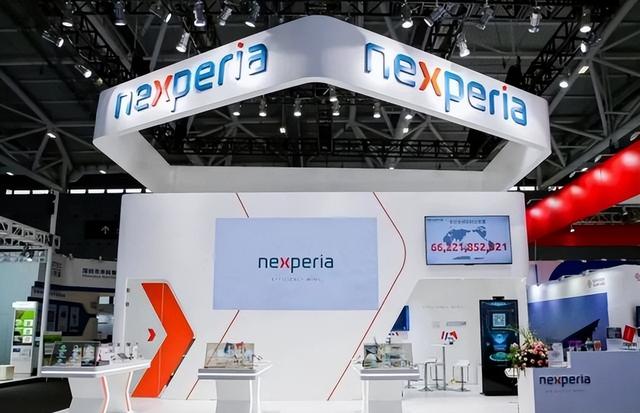 要收拾英国了？英国干了一件比荷兰更坏的事：盯上了中国芯片工厂