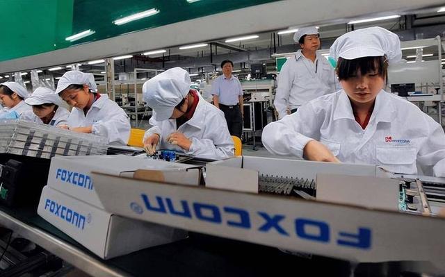 市值暴增6000亿！富士康“不喂饭”了，甩卖美国工厂回归中国