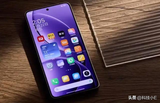 2025手机别乱买，这3款公认“高配低价”，16GB+512GB也有真香价