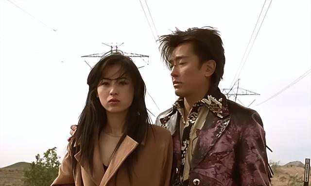 王晶曝谢霆锋张柏芝离婚原因：她很爱小谢，却经常边做饭边骂男方