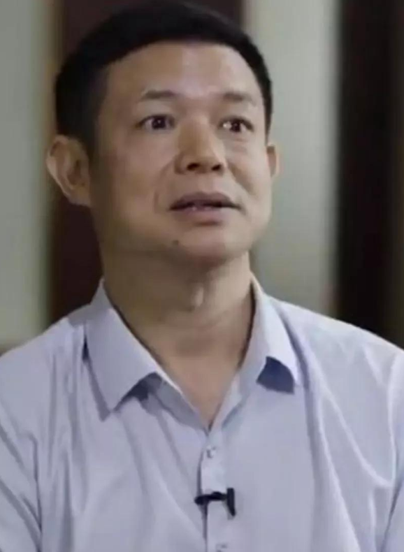 “巨贪”行长余振东：携40亿逃往美国，引渡回国后却只被判了12年