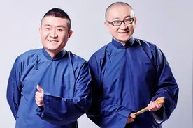 80后王声竟是明字辈，师承名家，老祖名气更大，曾给侯宝林捧哏图片