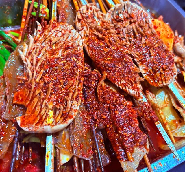 街边美味！剑州古城好好吃的剑阁麻辣串，种类丰富菜品新鲜！