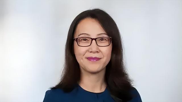 俞渝也没想到，刚离婚2年，李国庆就娶了他40年前的“白月光”