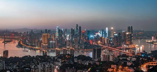 透过资本市场看中国经济结构