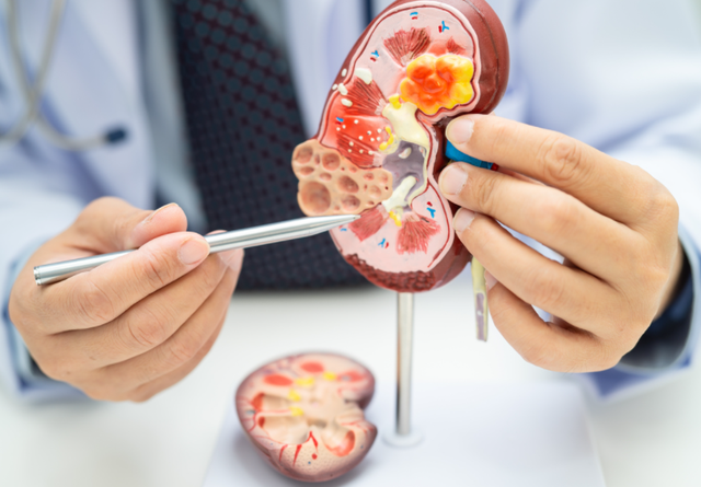 62岁男子不幸离世，医生：奥司他韦不要和这4种药搭配，不可忽视