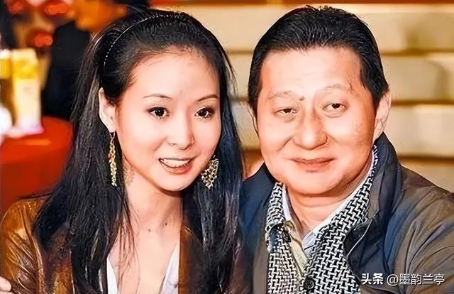 包养情人无数，娶初中同学女儿为妻，玩老婆闺蜜，孙道存有多放荡