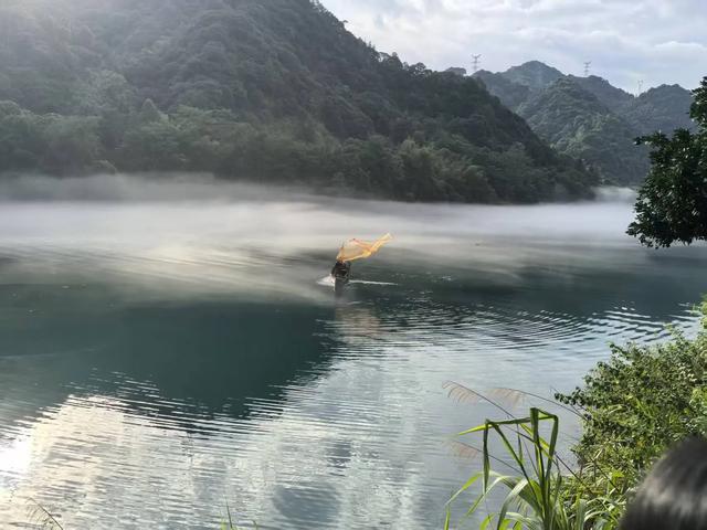 郴州东江：雾锁碧波间，独揽江河一味奇