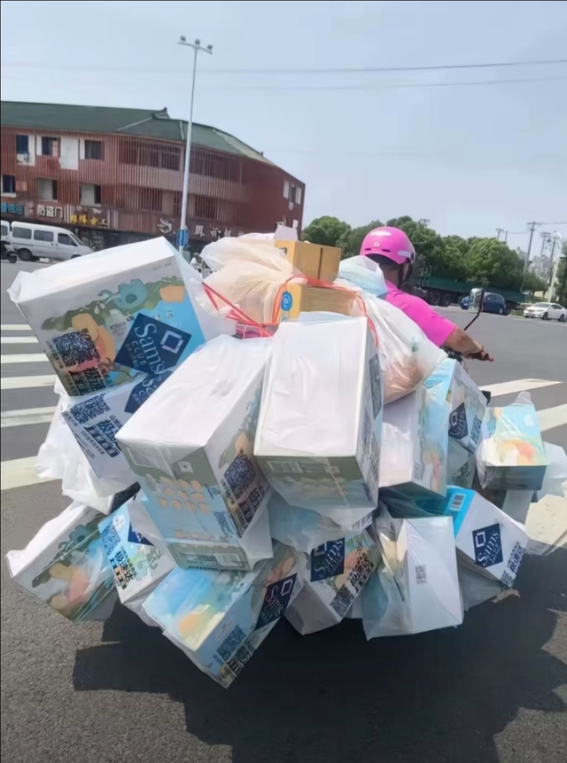 上海网友直呼“充满愧疚感”！山姆宣布要改了！美团、京东也发声→