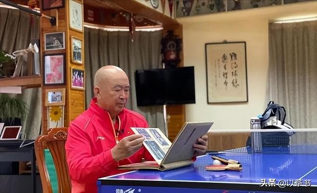 75岁梁戈亮今定居北京，是北大医学部教授，曾让癌症寡母活到81岁