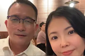 福建单亲妈妈嫁厦门富商，富商大她20岁，平时不叫老公叫大叔图片