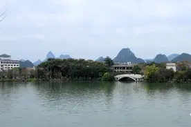 这几年，存款利率越来越低，我们还有必要存钱吗图片