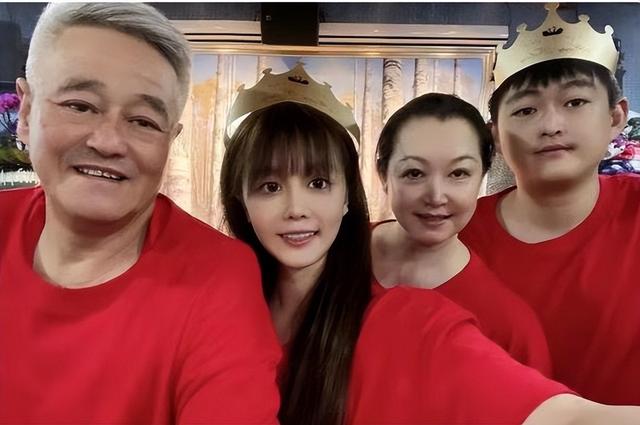 钱多真的有用吗？女儿抑郁儿子败家，赵本山给所有男人提了个醒